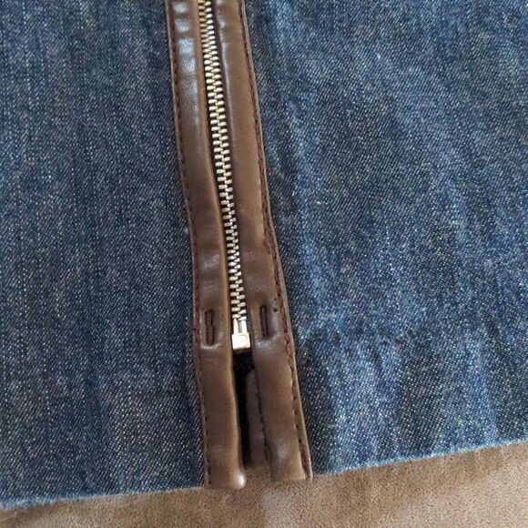 Old Navy Y2K Denim & faux leather skirt size 1‎ - Picture 6 of 8